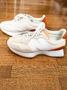 NEW BALANCE 327 Sea salt with rust oxide size 6.5 Mens / 8 Women's